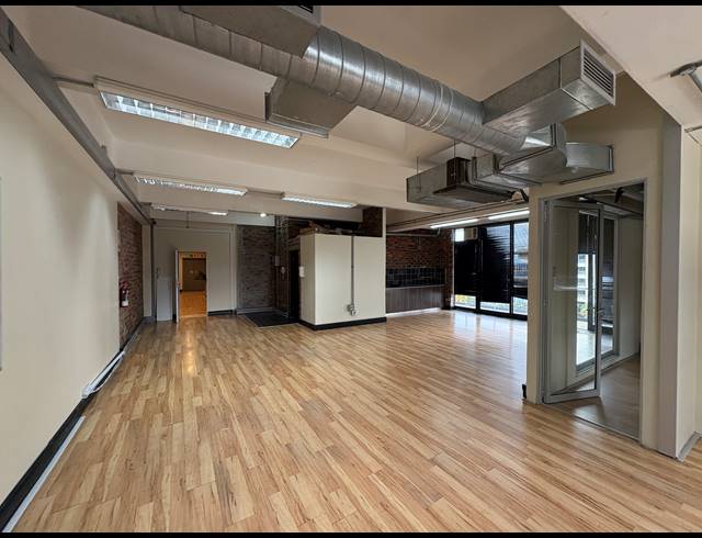 124M² OFFICE TO LET IN CAPE TOWN CITY CENTRE